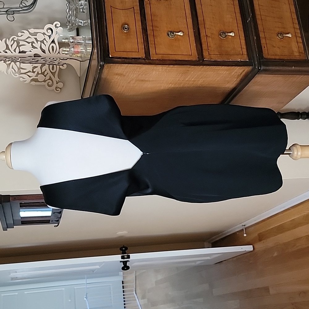 Datiani LBD - Picture 3 of 7